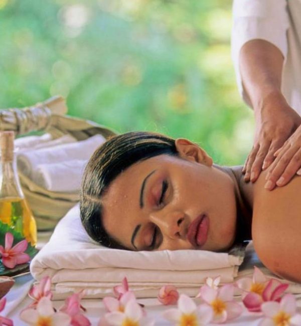 ayurvedic-treatments-and-oil-massage